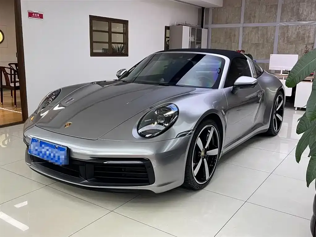 Porsche 911 2022 из CN, фото 1