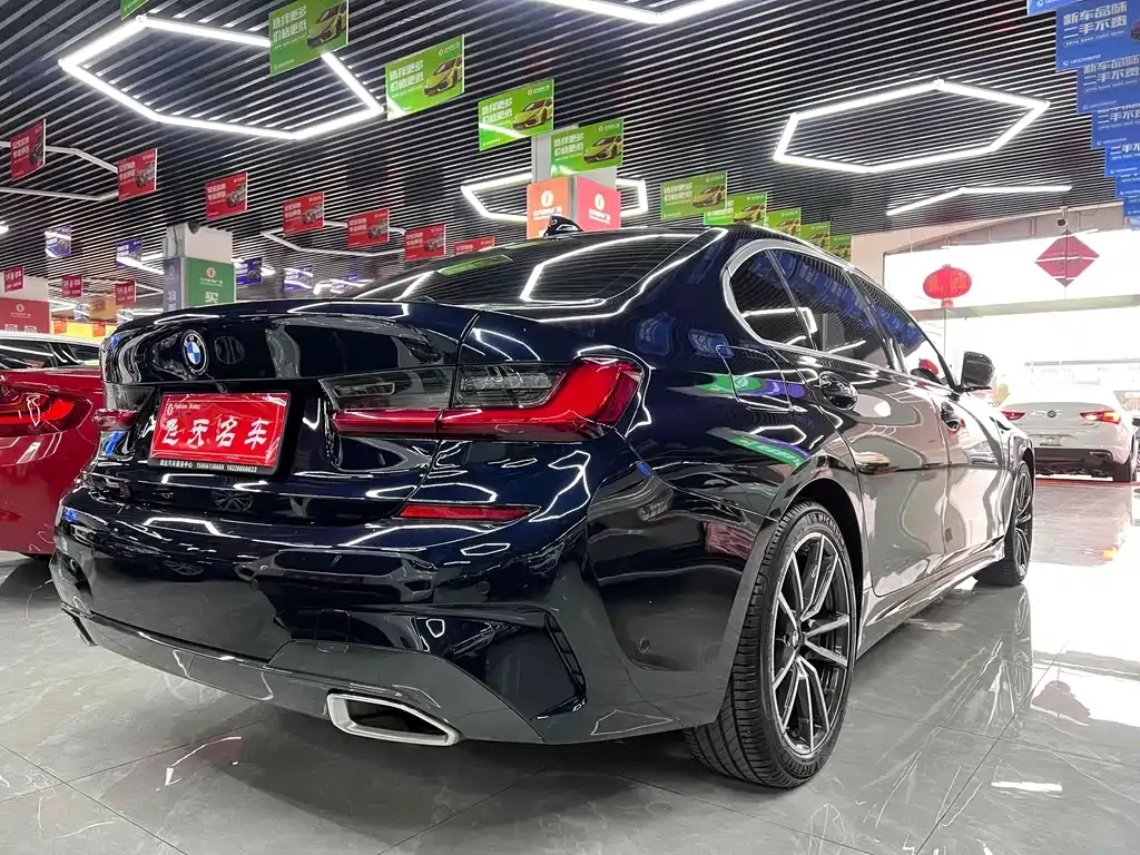 BMW 3 Series 2021 из CN, фото 3