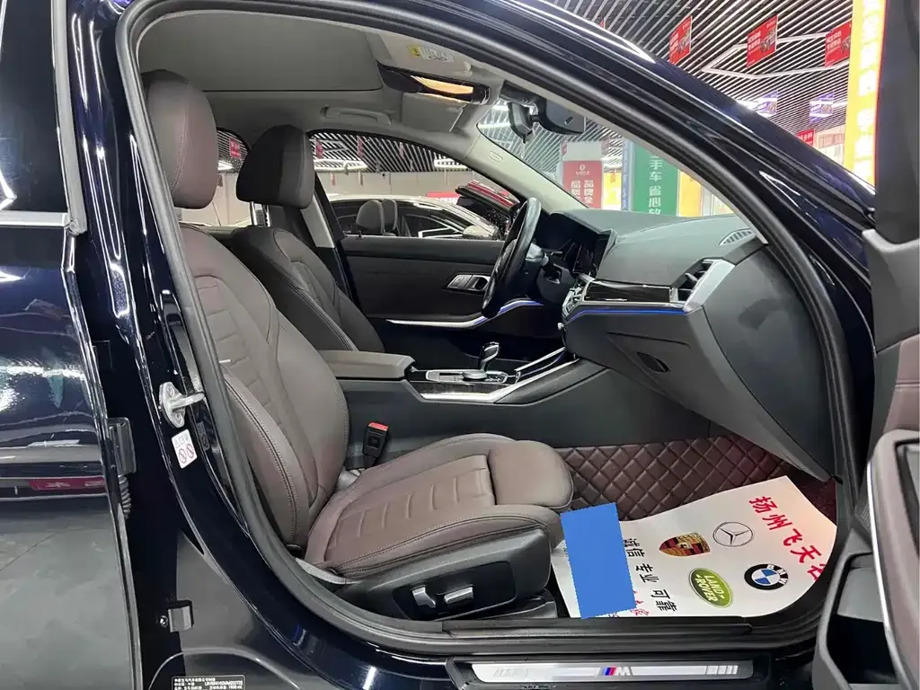 BMW 3 Series 2021 из CN, фото 6