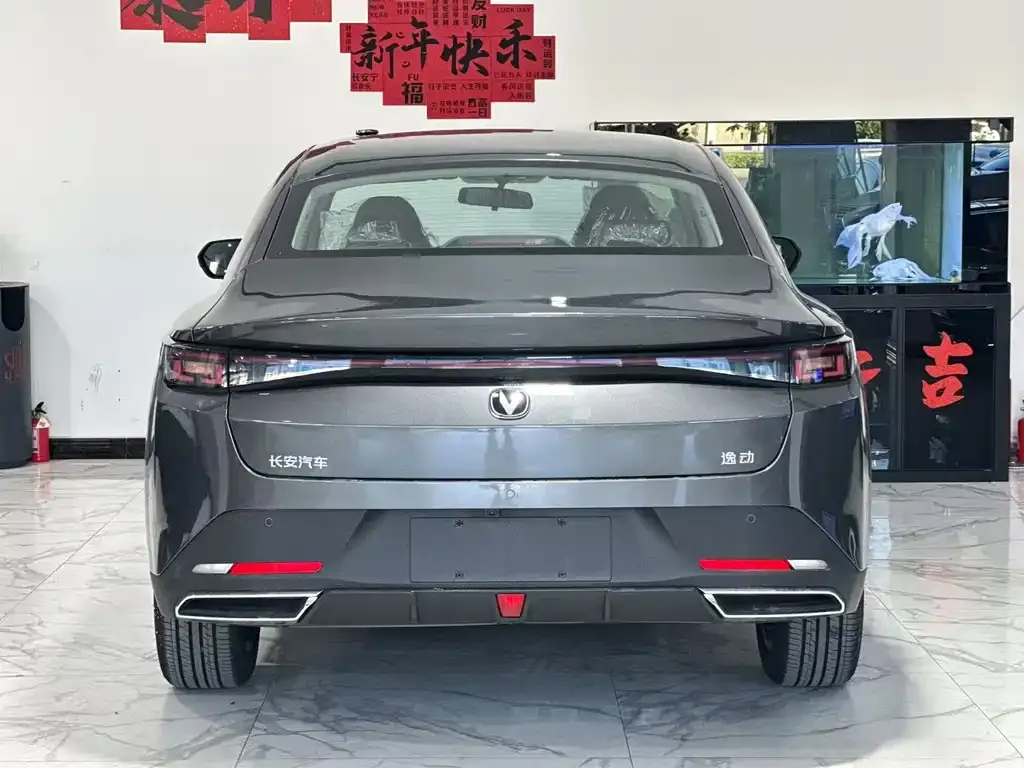 Changan Eado PHEV 2025 из CN, фото 8