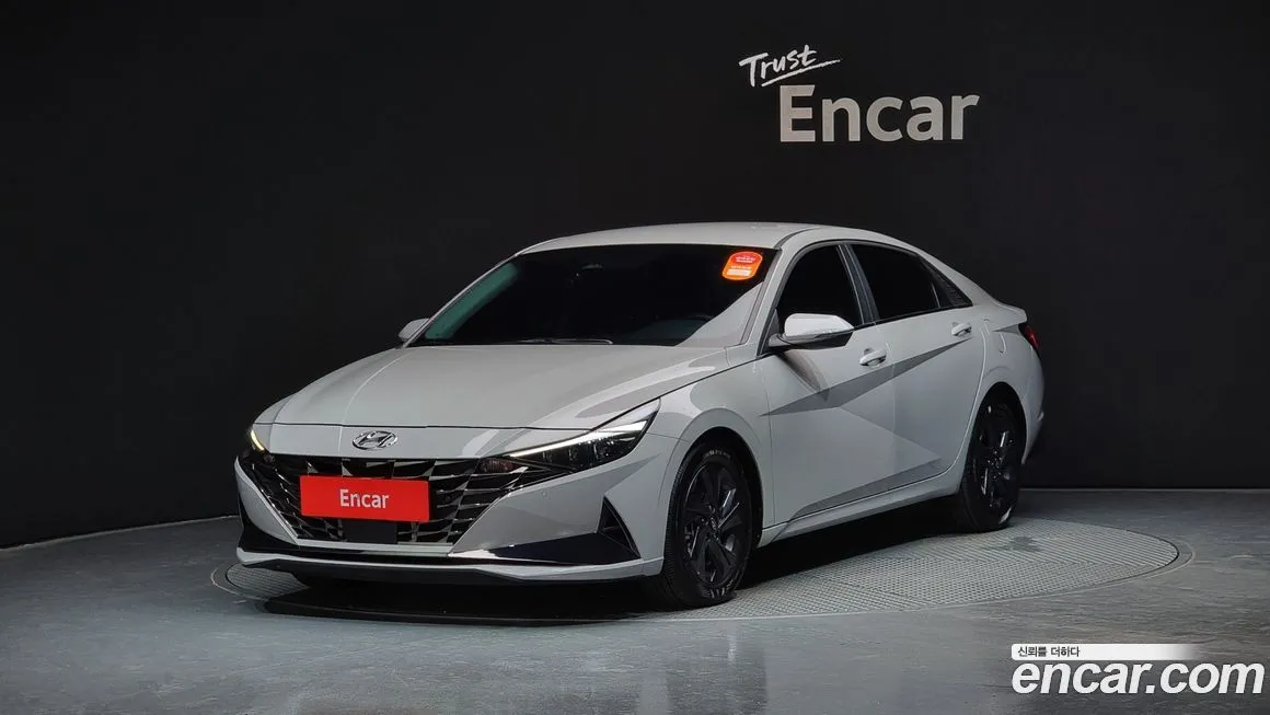Hyundai AVANTE 2022 из KR, фото 1
