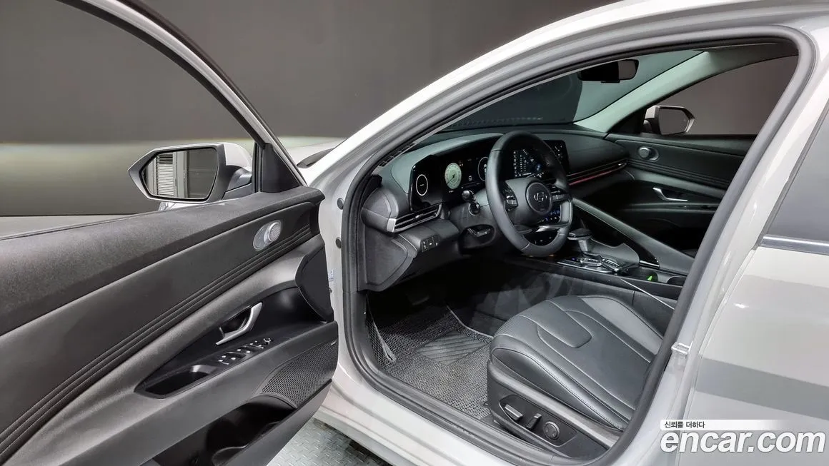 Hyundai AVANTE 2022 из KR, фото 10