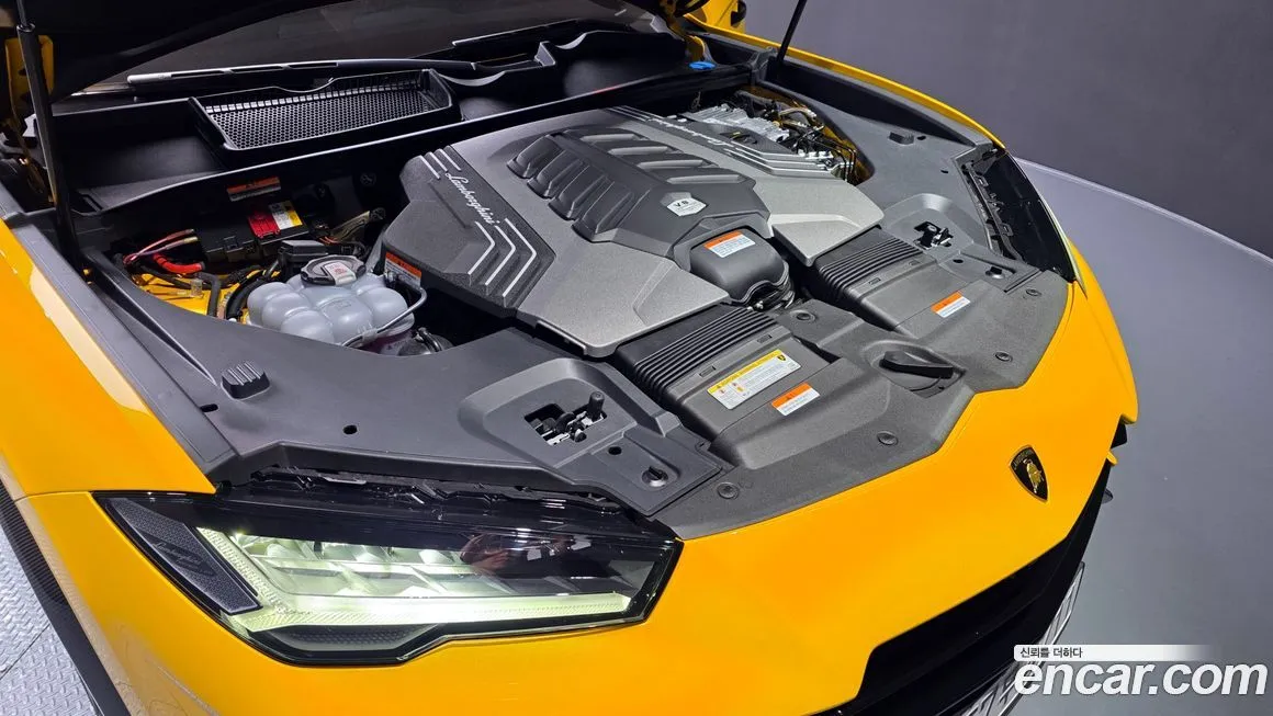 Lamborghini Urus 2023 из KR, фото 6