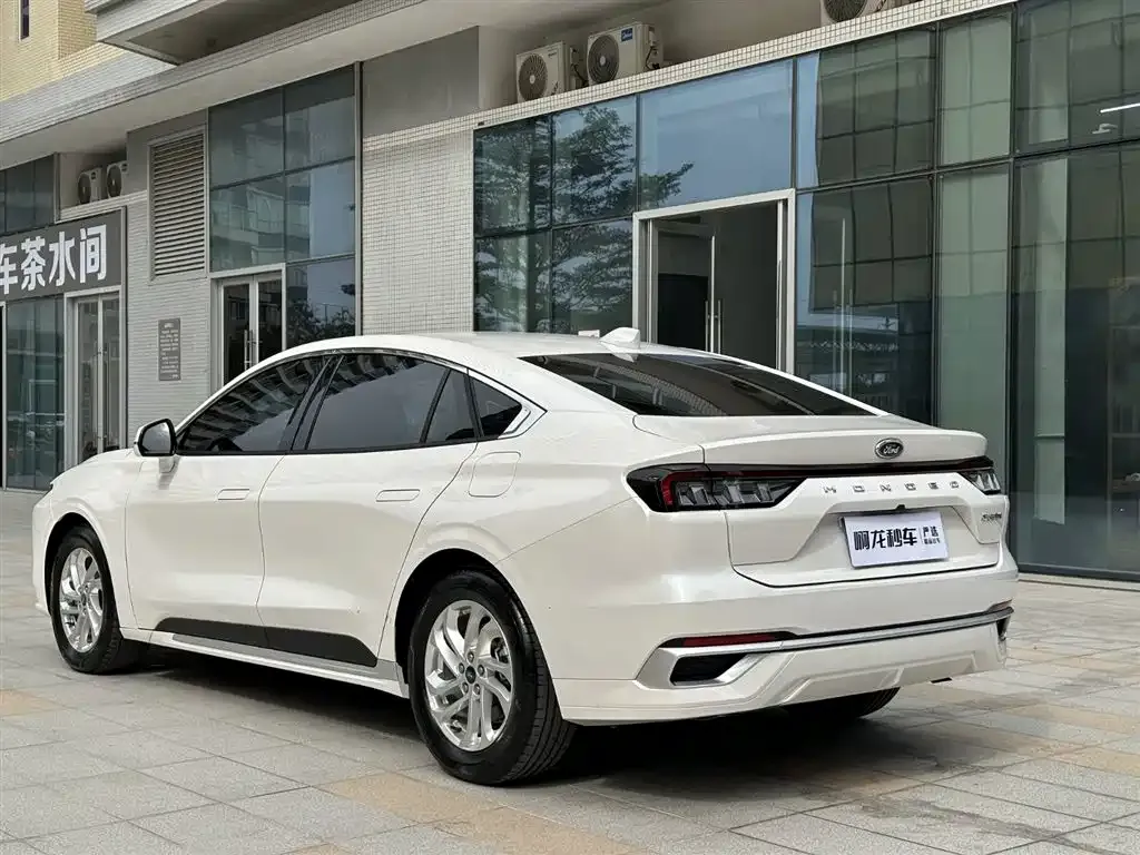 Ford Mondeo 2024 из CN, фото 10