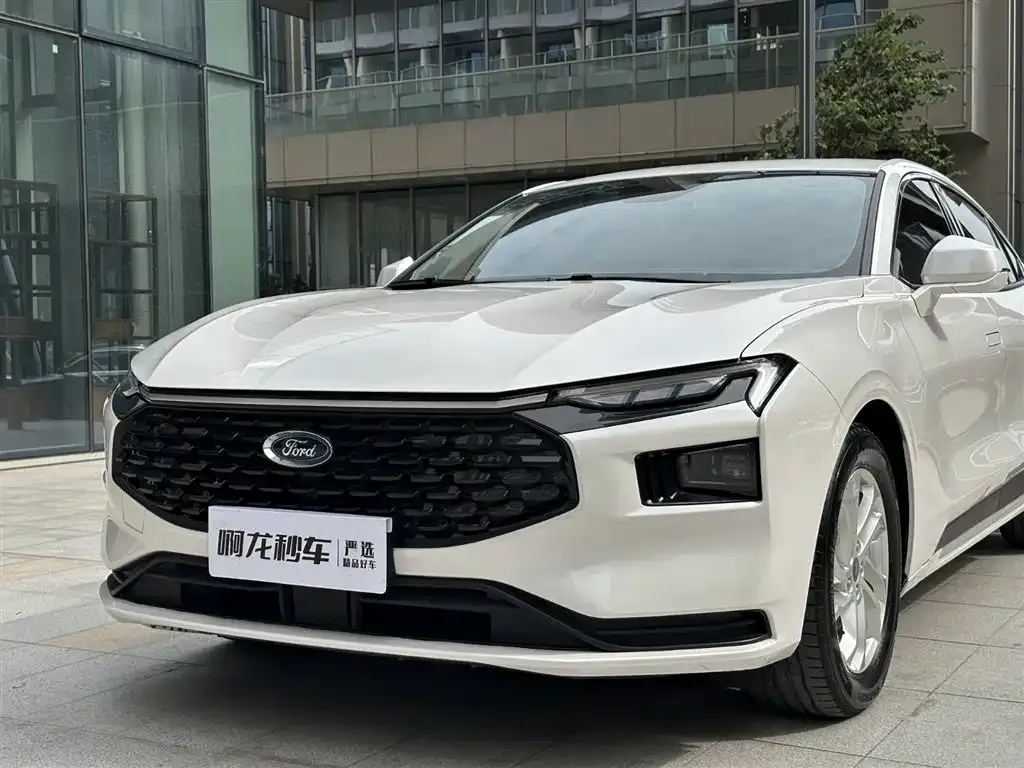 Ford Mondeo 2024 из CN, фото 2