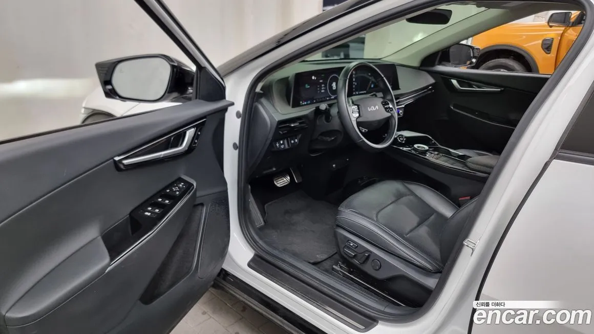 Kia EV6 2022 из KR, фото 10