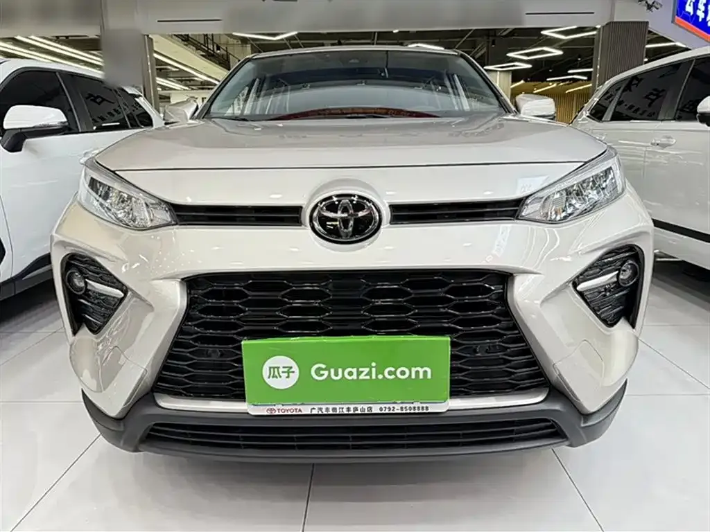 Toyota Wildlander 2022 из CN, фото 8