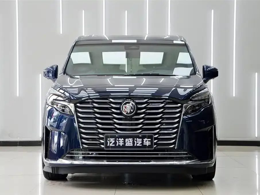 Buick GL8 2023 из CN, фото 2