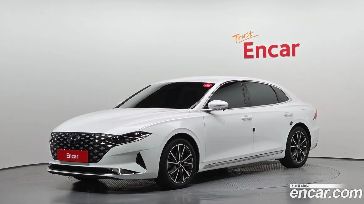 Hyundai Grandeur 2022 из KR, фото 1