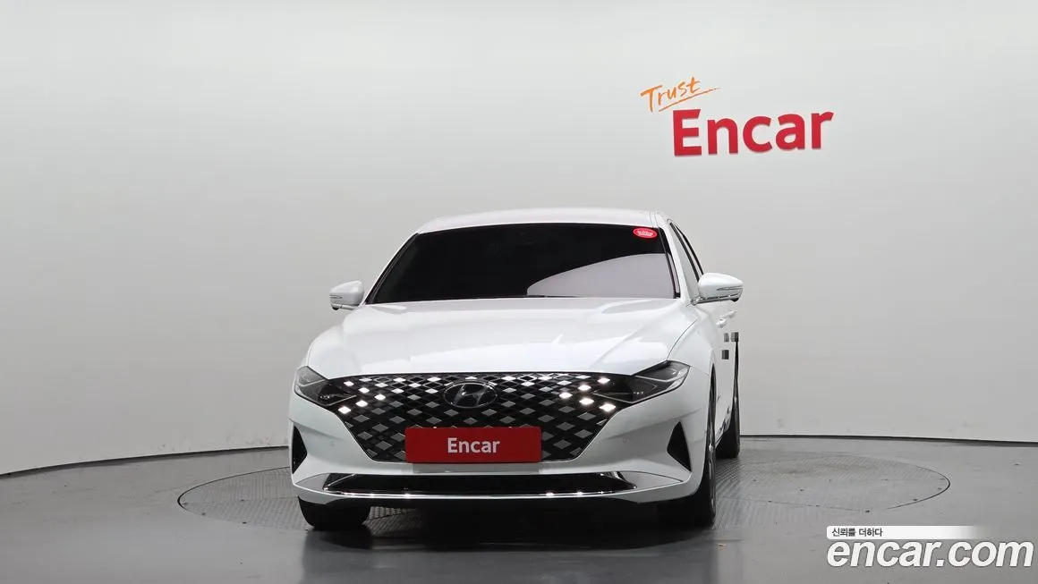 Hyundai Grandeur 2022 из KR, фото 3