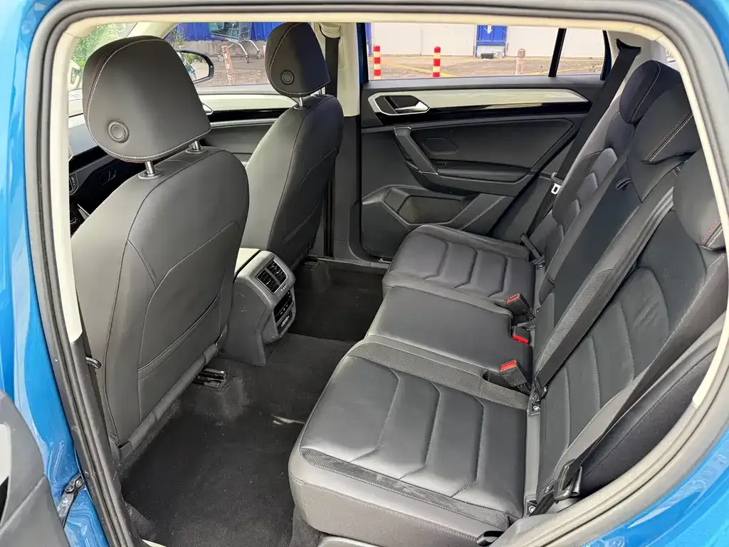 Volkswagen Tayron 2021 из CN, фото 8