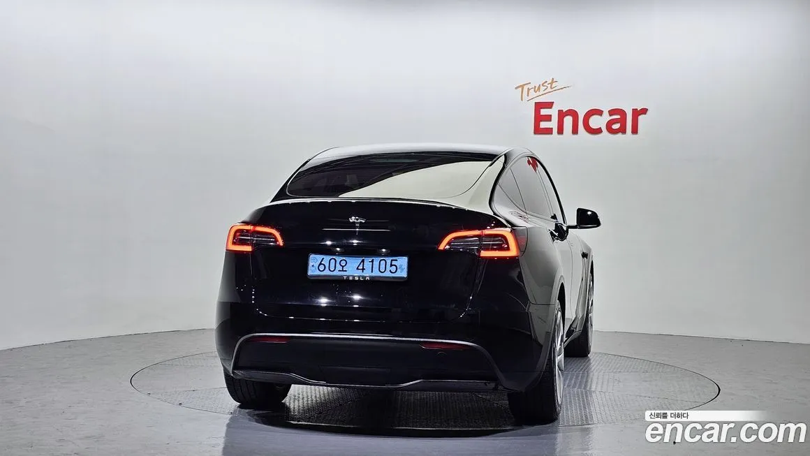 Tesla Model Y 2023 из KR, фото 4