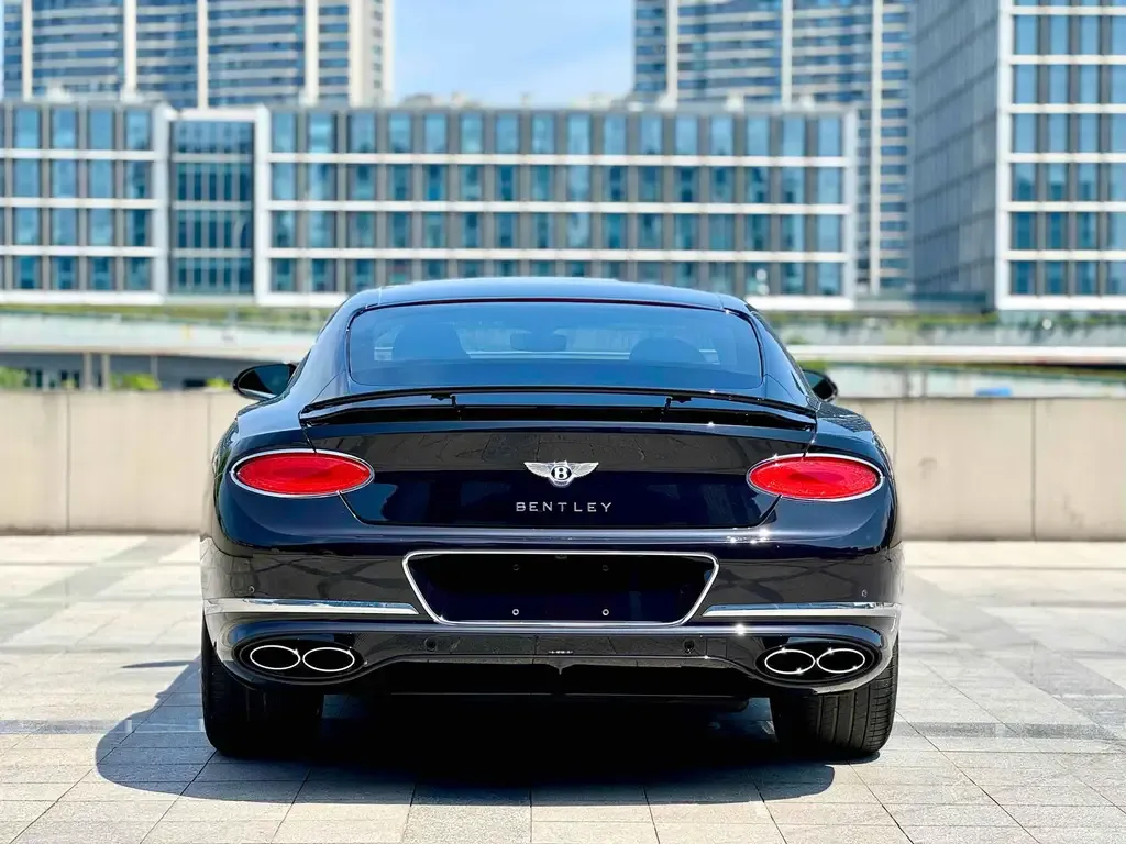 Bentley Continental 2021 из CN, фото 6