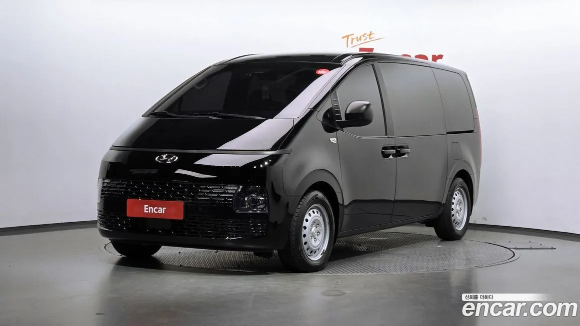 Hyundai Staria 2022 из KR, фото 1