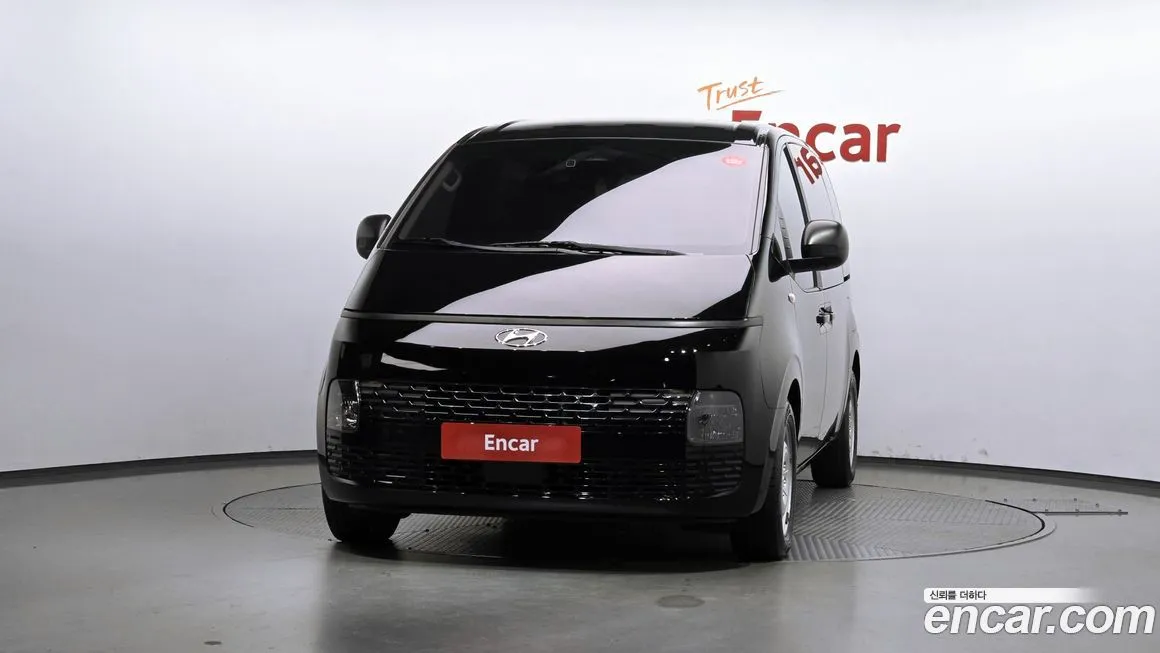 Hyundai Staria 2022 из KR, фото 3