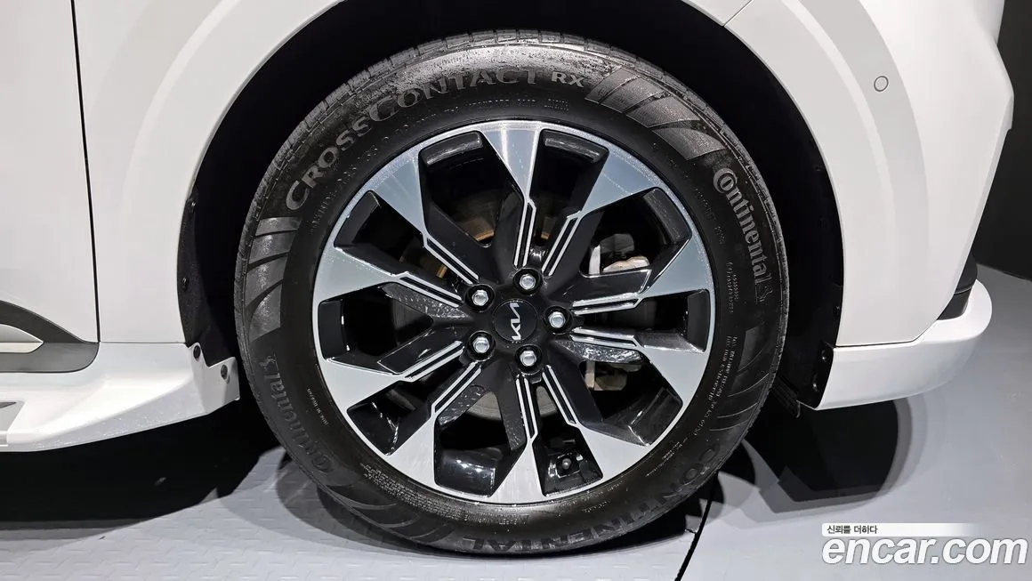 Kia Carnival 2023 из KR, фото 5