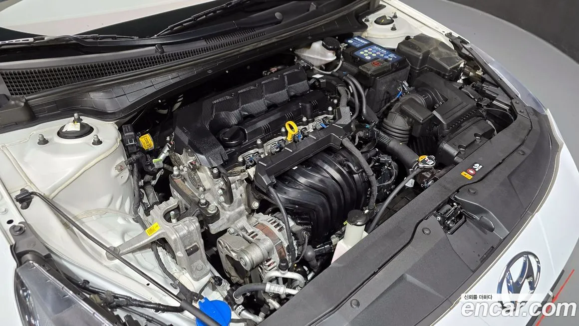 Hyundai AVANTE 2021 из KR, фото 6