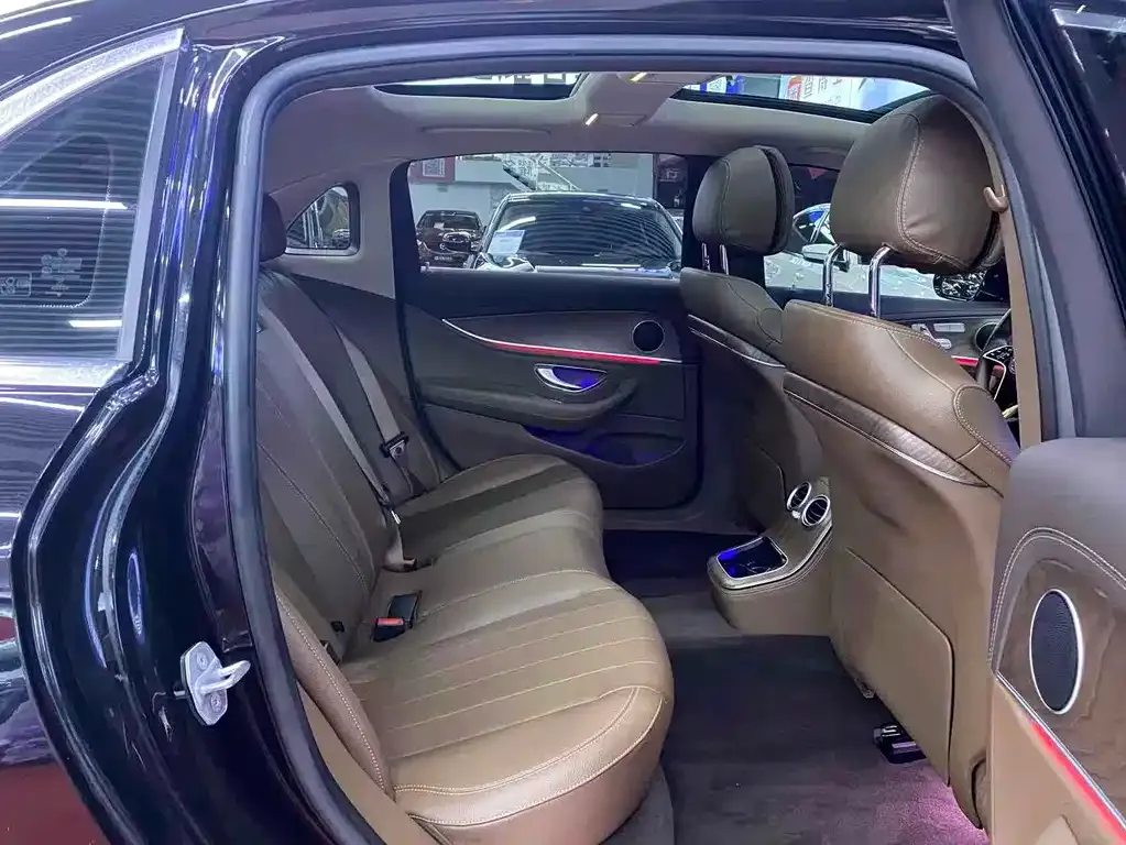 Mercedes-Benz E-Class 2021 из CN, фото 6
