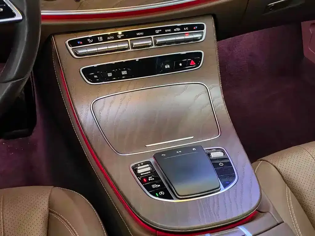 Mercedes-Benz E-Class 2021 из CN, фото 9