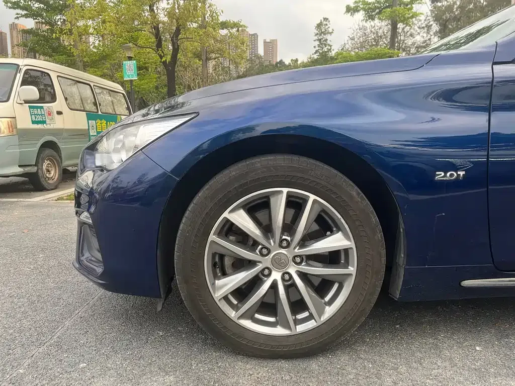 Infiniti Q50L 2021 из CN, фото 4