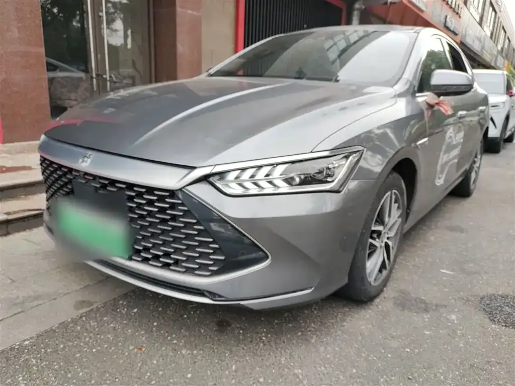 BYD Qin PLUS 2023 из CN, фото 2