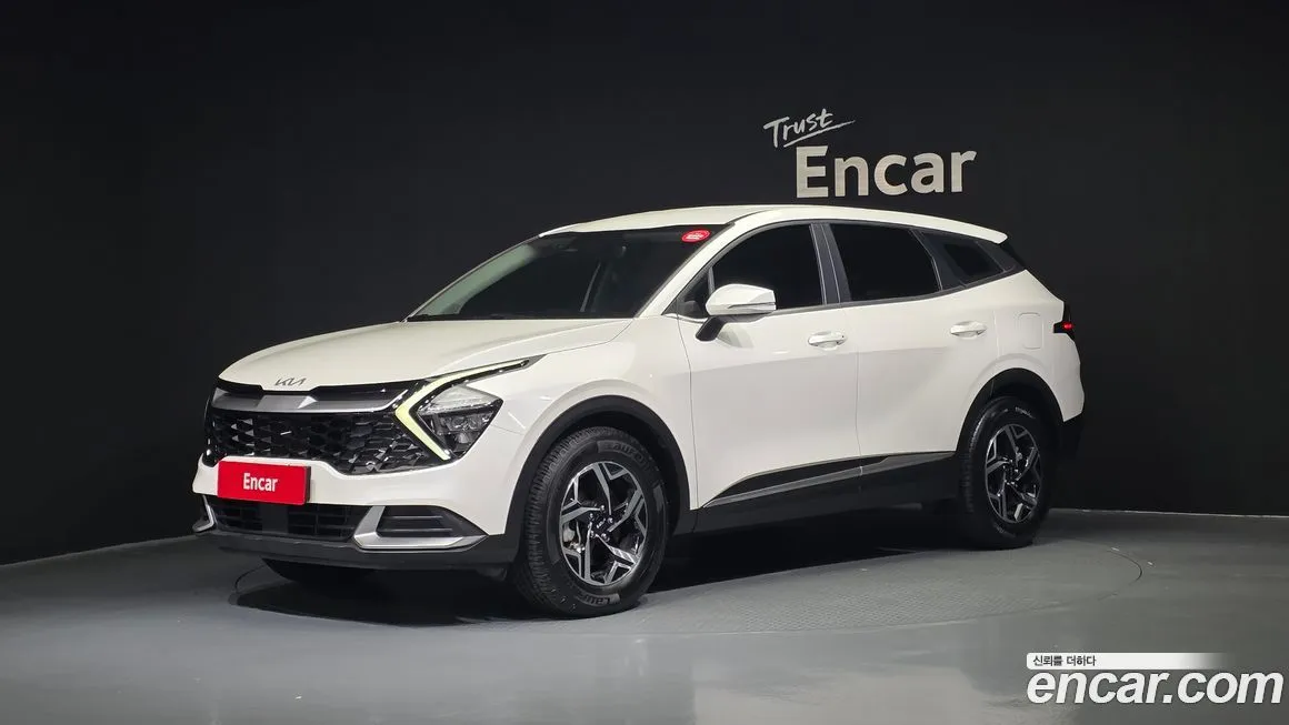 Kia Sportage — фото 1