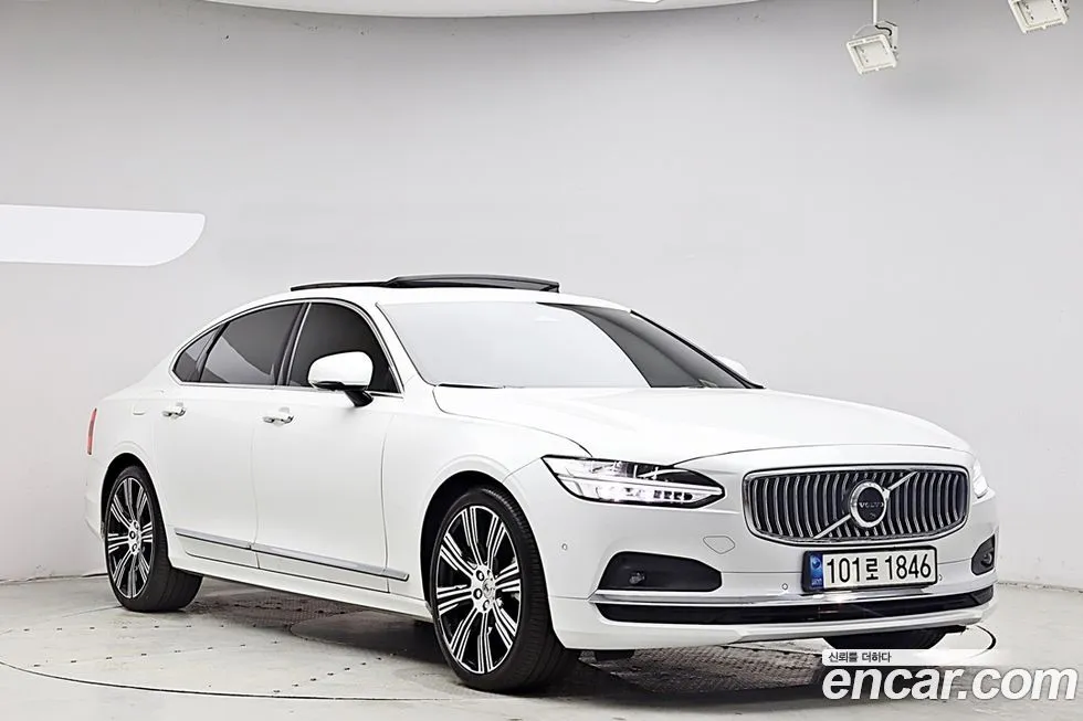 Volvo S90 2022 из KR, фото 3