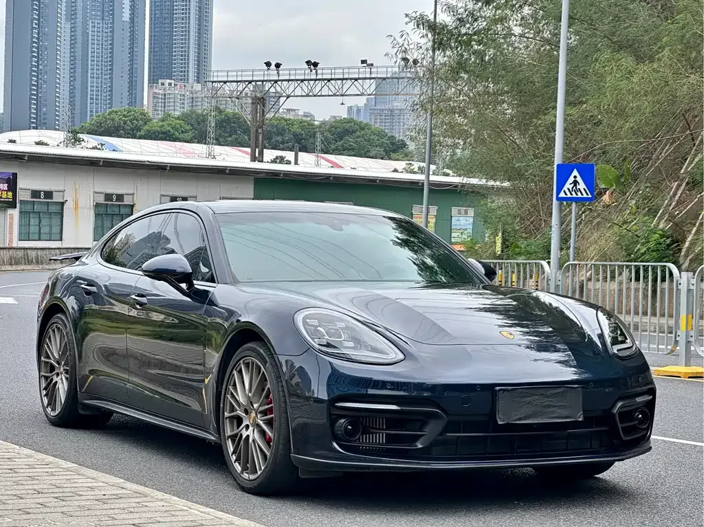Porsche Panamera 2023 из CN, фото 3