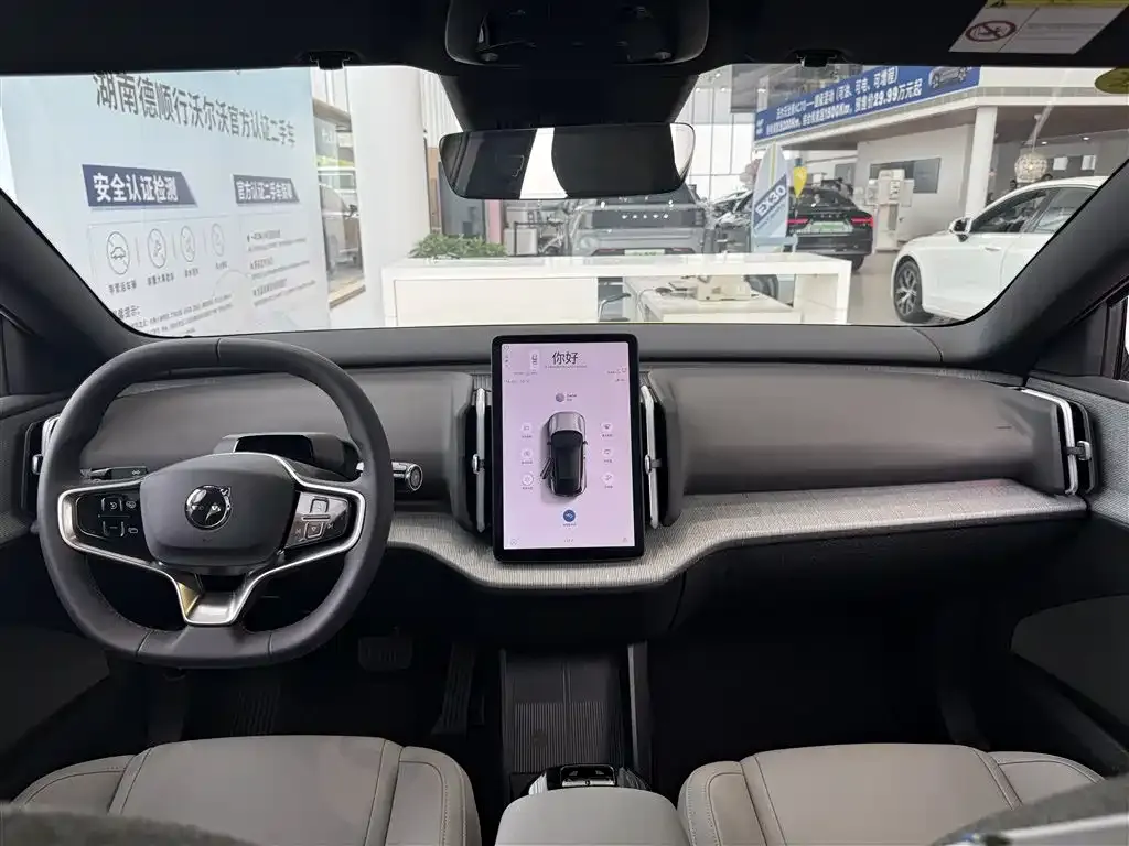 Volvo EX30 2025 из CN, фото 4