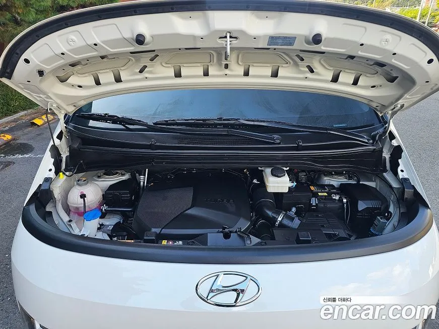 Hyundai Staria 2023 из KR, фото 5