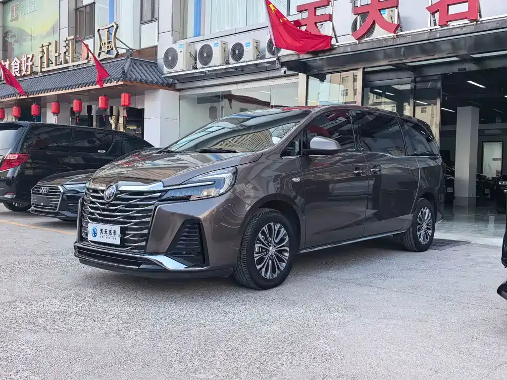 Buick GL8 2023 из CN, фото 1