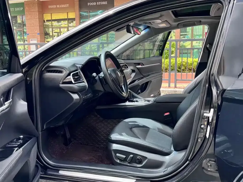 Toyota Camry 2024 из CN, фото 7