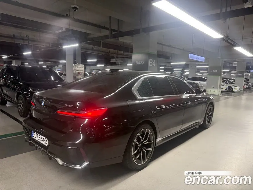 BMW 7-Series 2023 из KR, фото 3