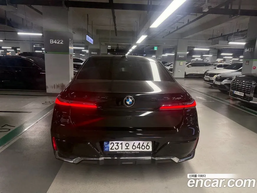 BMW 7-Series 2023 из KR, фото 4