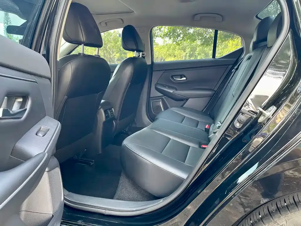 Nissan Sylphy 2023 из CN, фото 9