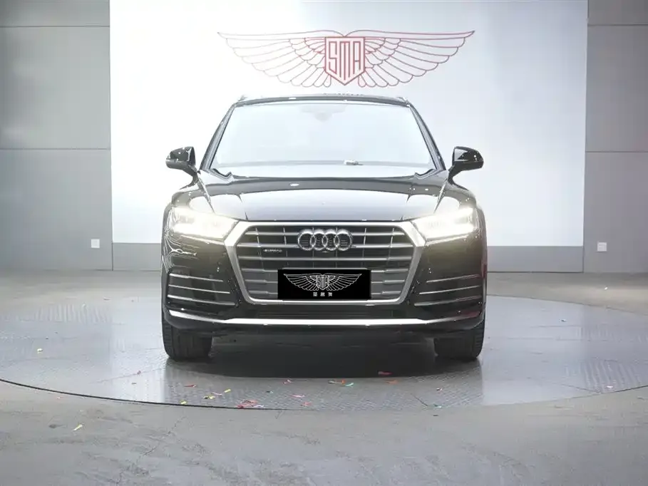 Audi Q5L 2021 из CN, фото 5