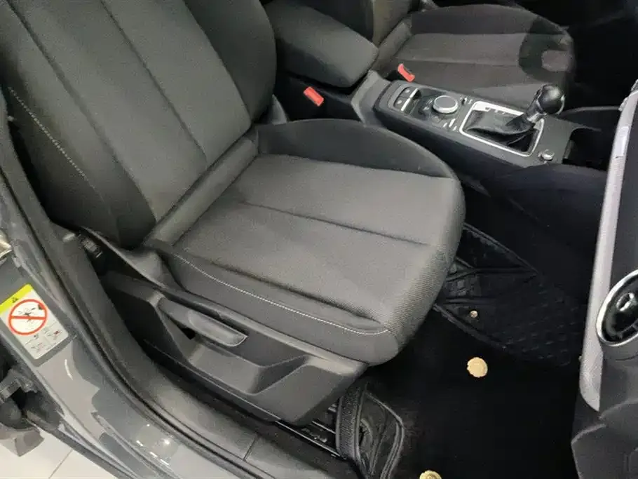 Audi Q2L 2021 из CN, фото 8