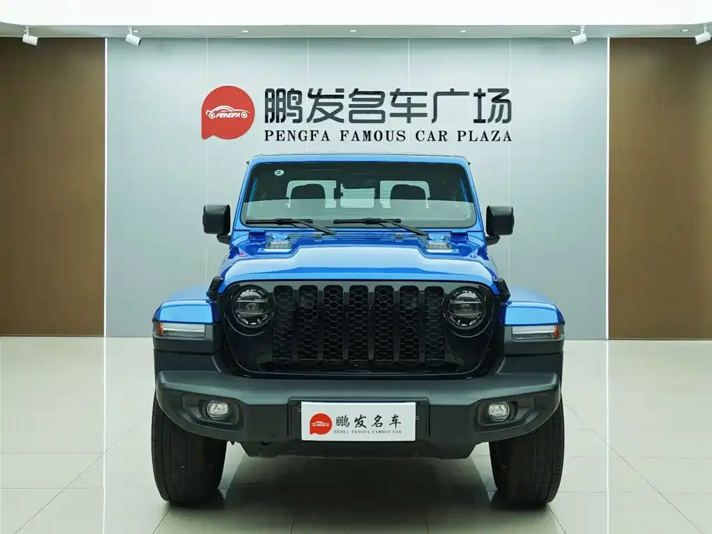 Jeep Gladiator 2023 из CN, фото 2