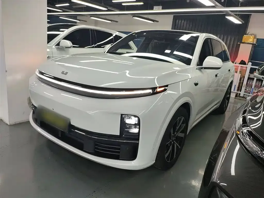 Li Auto L7 2023 из CN, фото 1