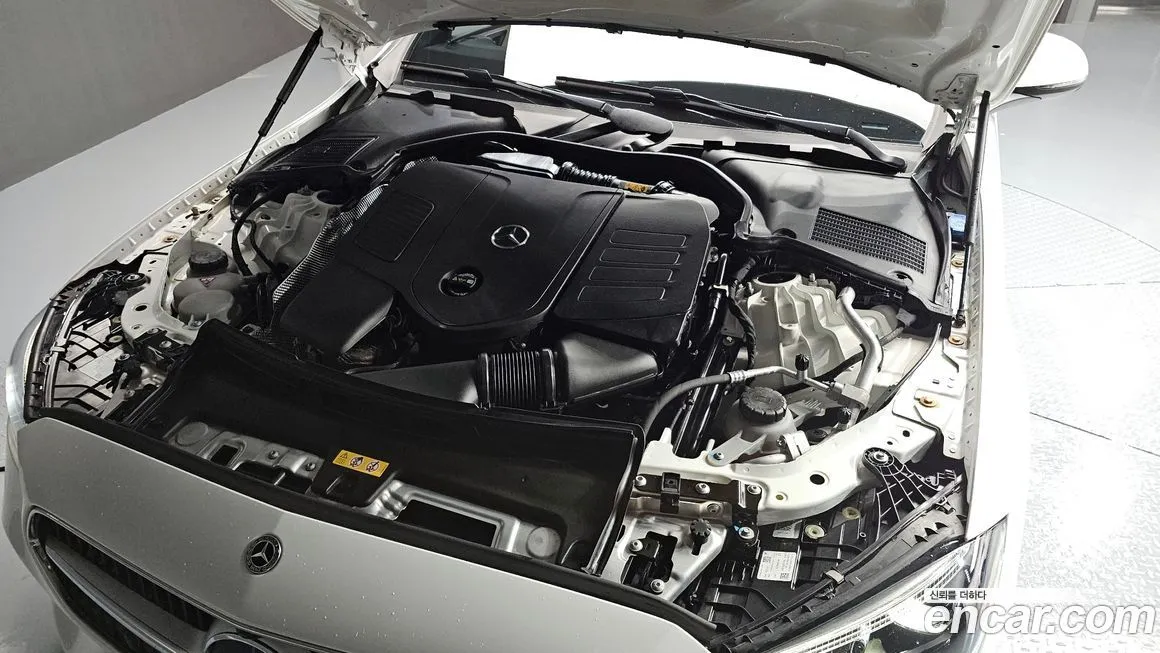 Mercedes-Benz C-Class 2024 из KR, фото 6