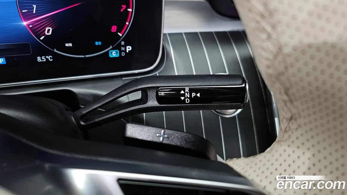 Mercedes-Benz C-Class 2024 из KR, фото 9