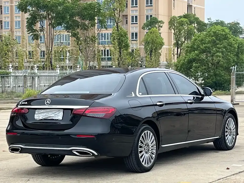 Mercedes-Benz E-Class 2022 из CN, фото 4