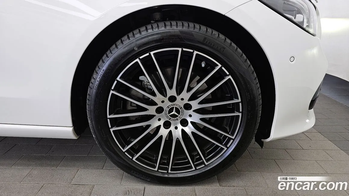 Mercedes-Benz C-Class 2024 из KR, фото 5