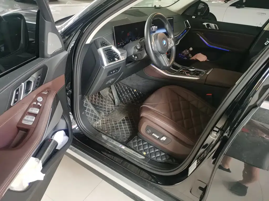 BMW X5 2024 из CN, фото 3