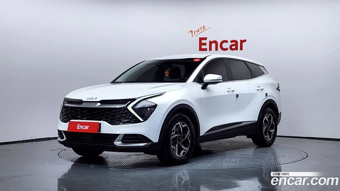 Kia Sportage — фото 1