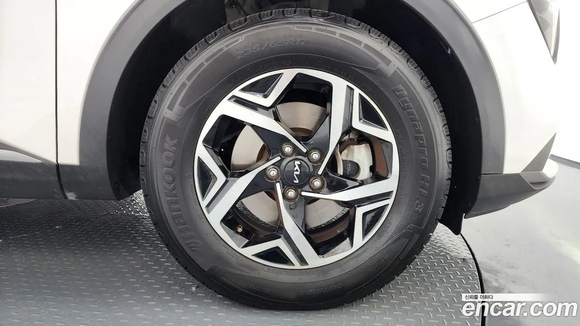 Kia Sportage — фото 5