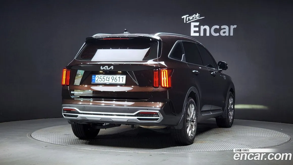 Kia Sorento 2023 из KR, фото 2