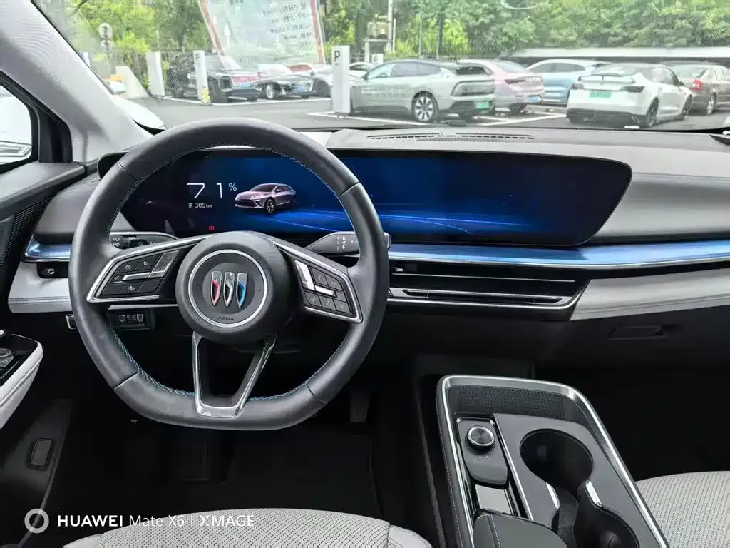 Buick E4 2025 из CN, фото 10