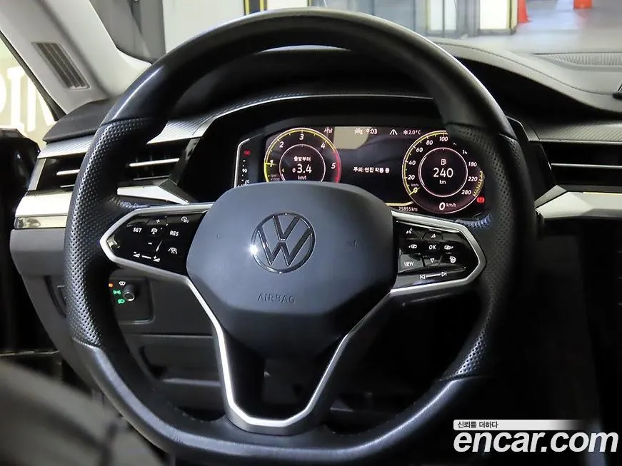 Volkswagen Arteon 2023 из KR, фото 8