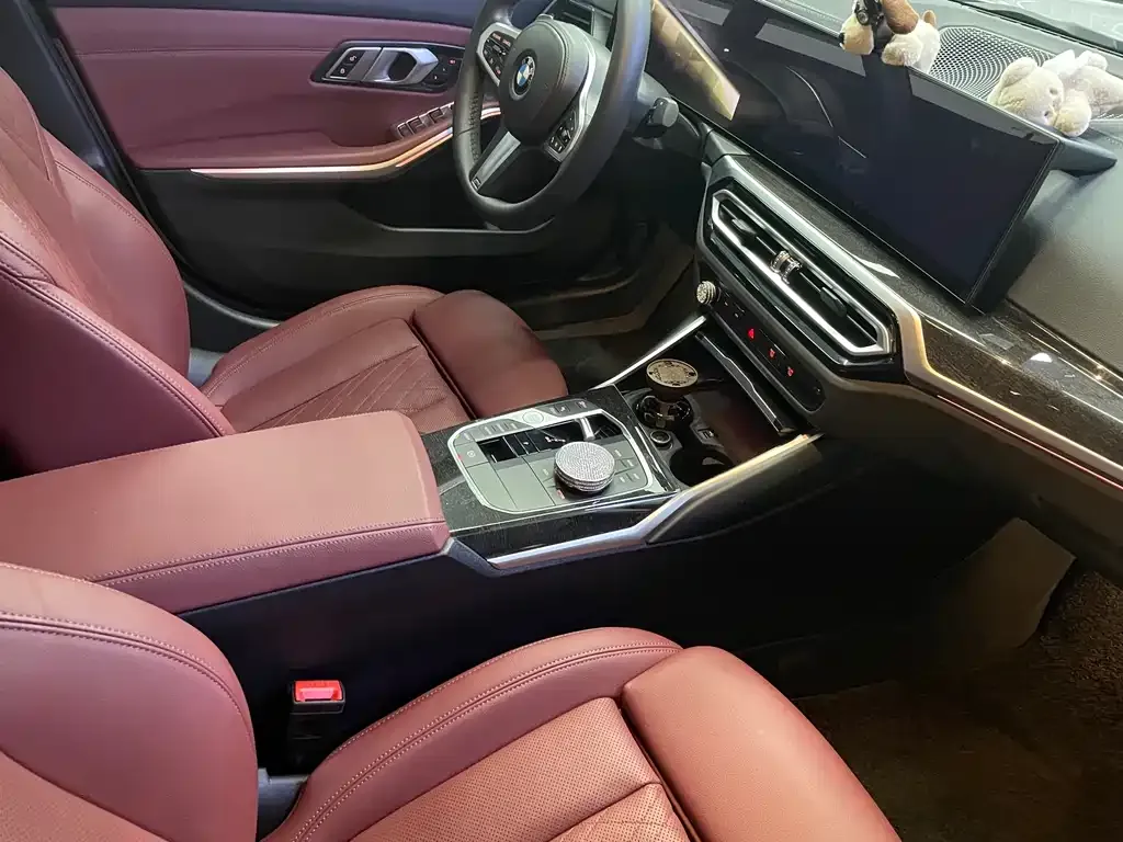 BMW 3 Series 2023 из CN, фото 5